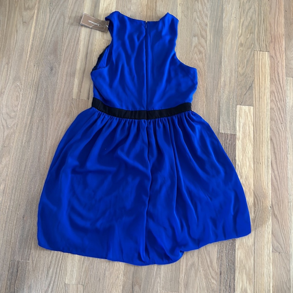 Blue dress - Picture 3 of 3